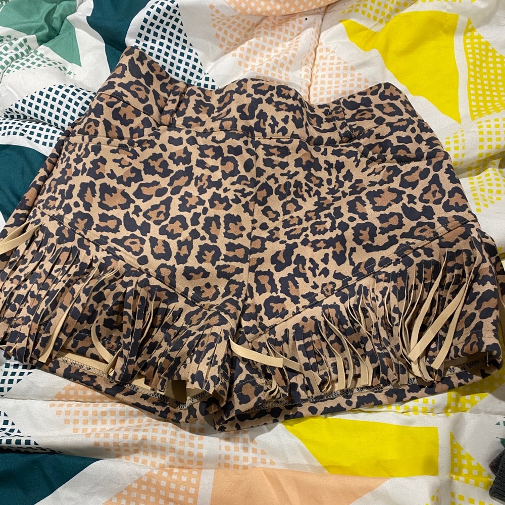 Fringe leopard super soft shorts brand new